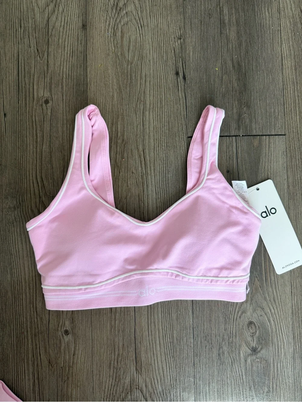 Alo Sweet Pink Heart Throb Set